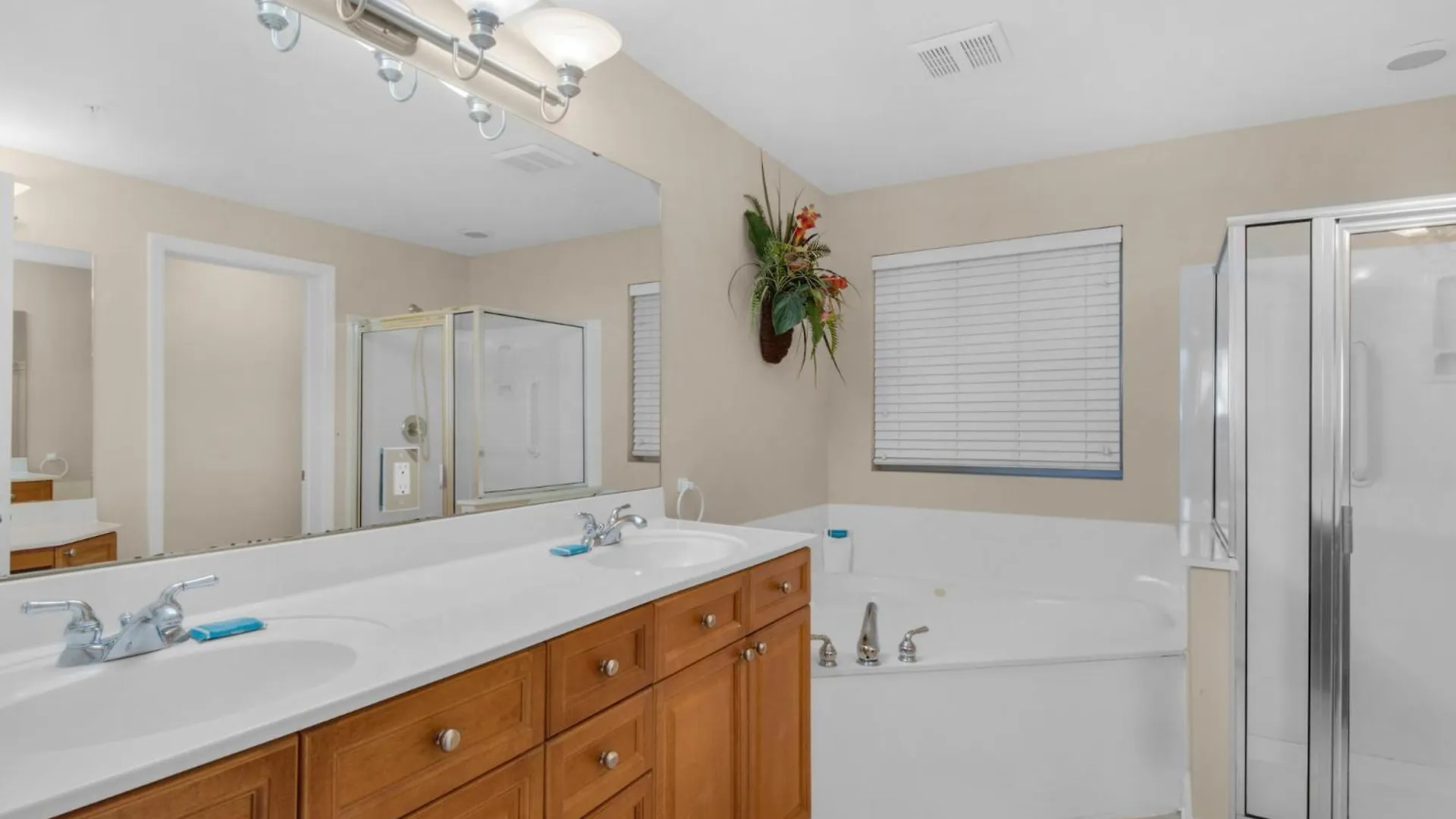 Mediterranea 212D By Newman-Dailey Destin Apartment