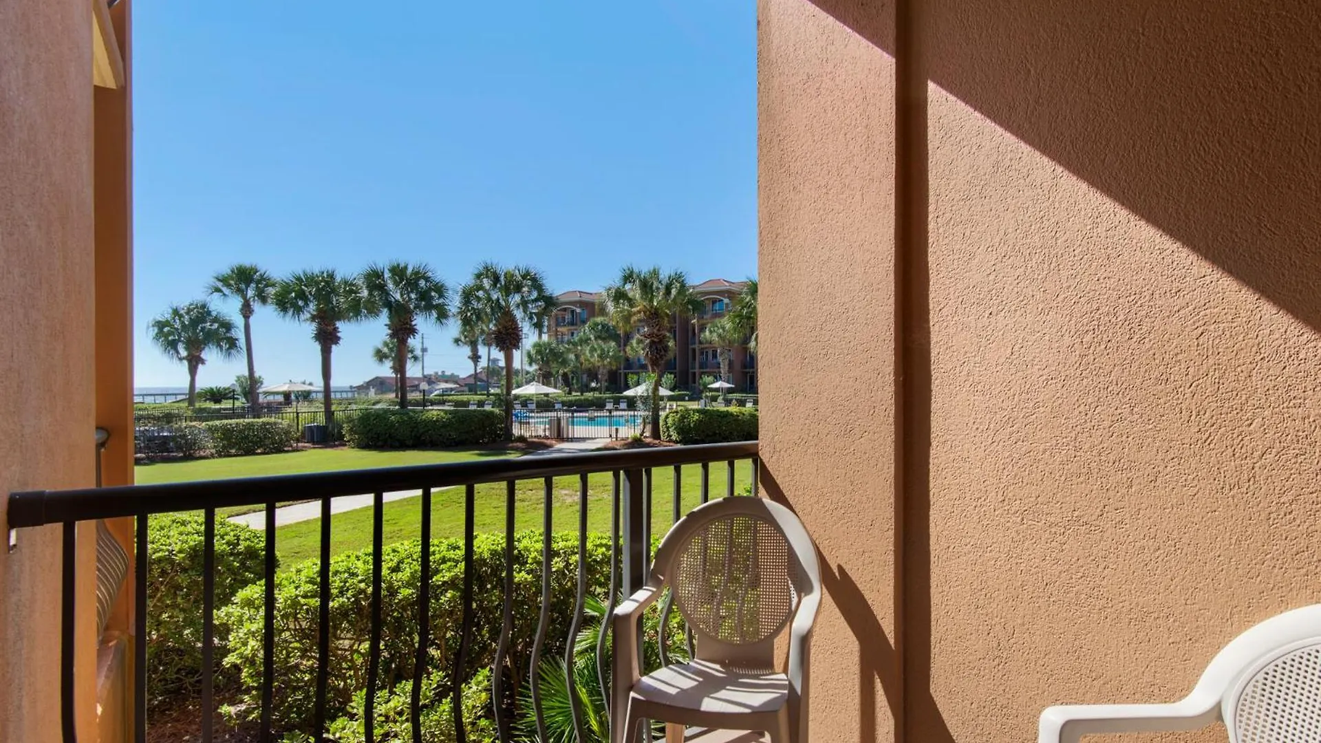 Mediterranea 212D By Newman-Dailey Destin Apartment
